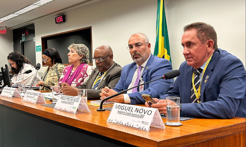 04 11 2025 Audiencia negociacao coletiva