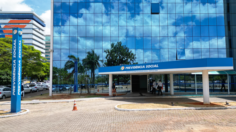 982d48cf 7935 4cf6 a5f6 8d6206d556f9