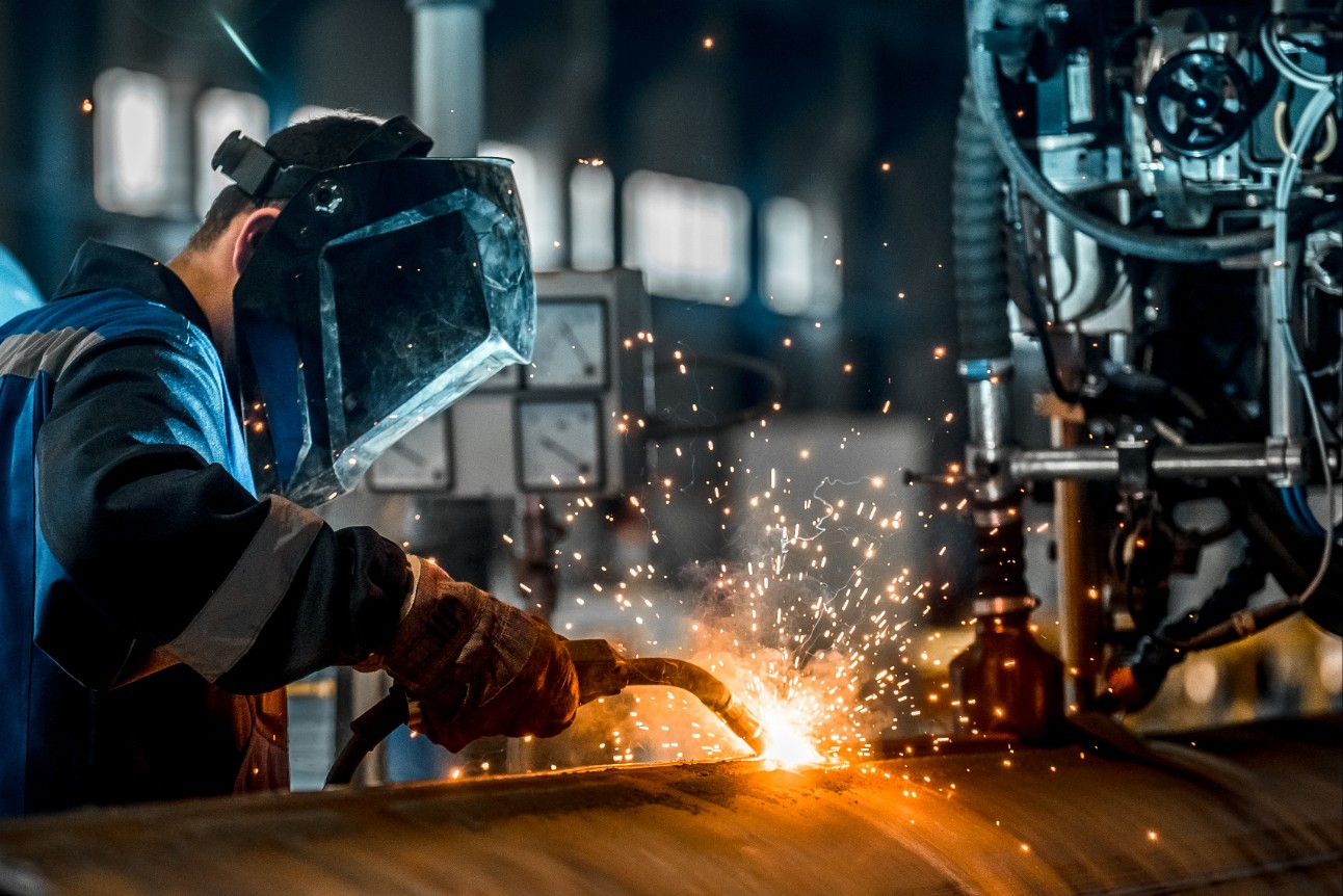 homemsoldanafbrica cni industria