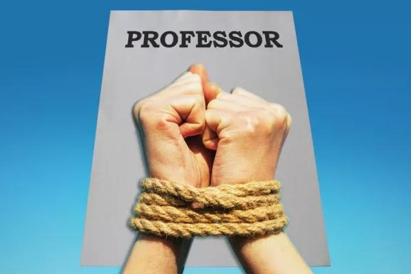 professor amarrado
