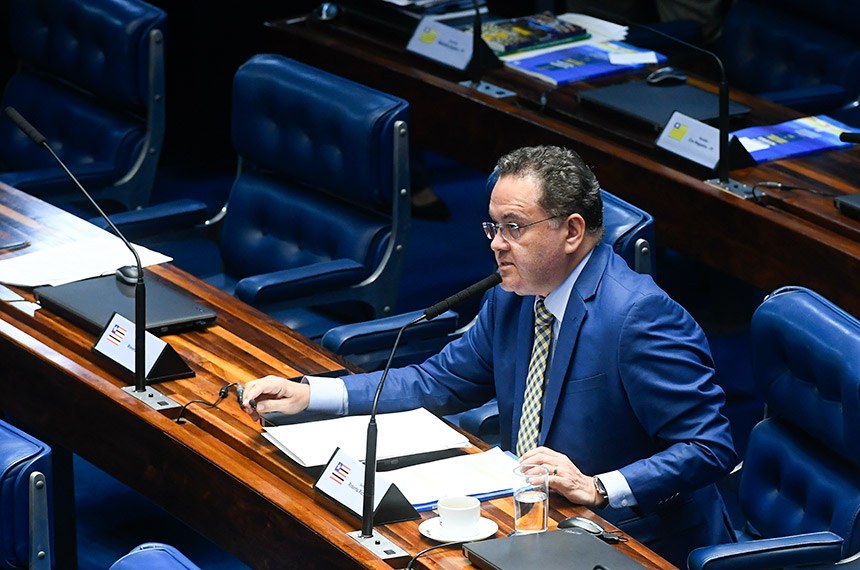 roberto rocha senador