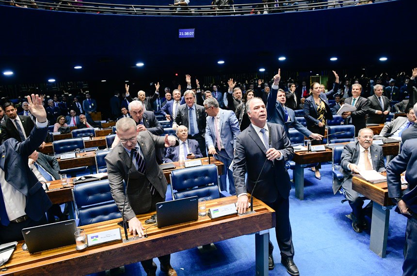 senado plenario mp 870
